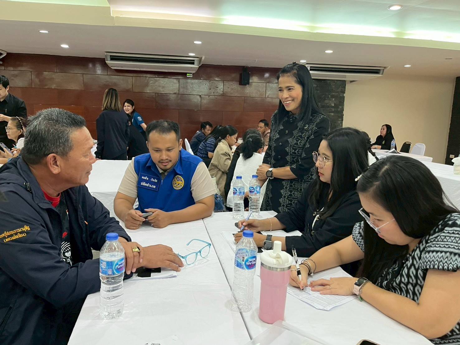 🌟 อำเภอโคกเจริญ โดยสำนักงานพัฒนาชุมชนอำเภอโคกเจริญ เข้าร่วมโครงการประชุมเชิงปฏิบัติการขับเคลื่อนการดำเนินงาน "ก้าวชัด เก้าชนะ" ในพื้นที่ ปปส.ภ.1 ประจำปีงบประมาณ พ.ศ. 2569 รุ่นที่ 9 จังหวัดลพบุรี 